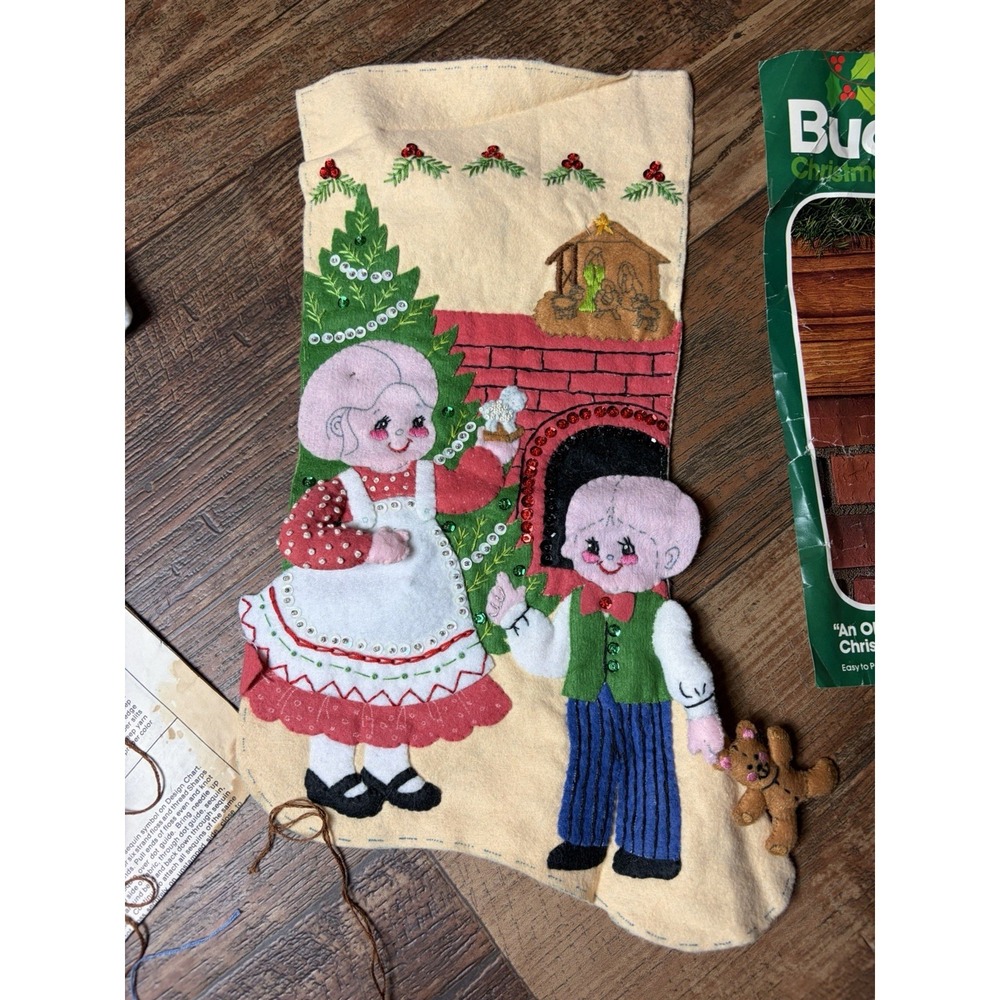VINTAGE  BUCILLA 82071 AN OLD FASHIONED CHRISTMAS Almost Complete